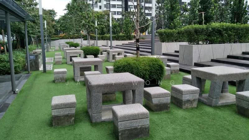 Kondominium untuk Dijual di Lakeville Residence - Jacky Wong - Garden - PropertyGuru.com.my