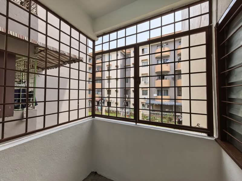 Apartment for Rent at Subang Perdana Goodyear Court 5 - Joanna Tan - Balcony - PropertyGuru.com.my