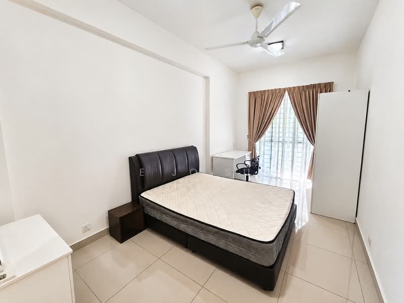 Condominium for Rent at Subang Parkhomes - Lee Jo Surf - Bedroom - PropertyGuru.com.my