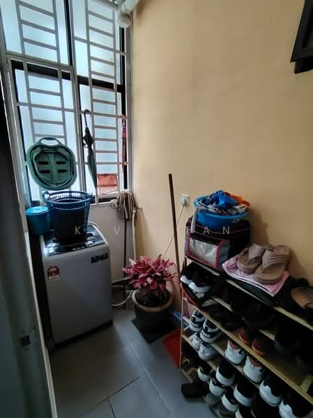 Servis Apartment untuk Dijual di Jentayu Residensi @ Tampoi - Kavin Tan - Interior - PropertyGuru.com.my