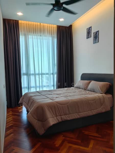 Condominium for Sale at Queens Residences Q1 @ Queens Waterfront - Sam Yeoh - Bedroom - PropertyGuru.com.my