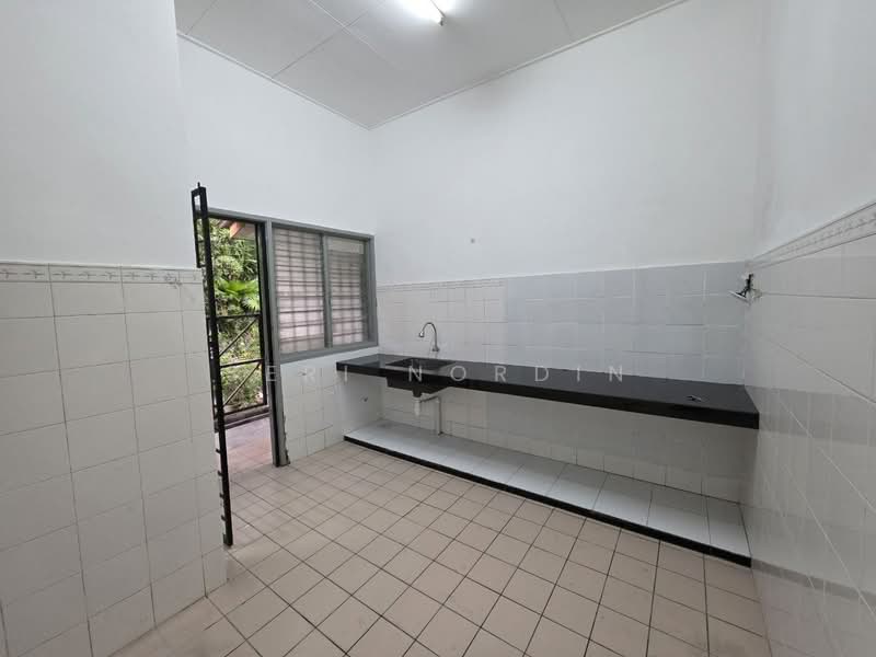 1-storey Terraced House for Sale in Puncak Alam (Selangor) - Seri Nordin - PropertyGuru.com.my