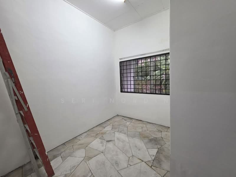 1-storey Terraced House for Sale in Puncak Alam (Selangor) - Seri Nordin - PropertyGuru.com.my