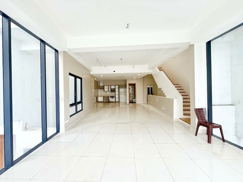 4-storey Terraced House for Sale in Damansara Perdana (Selangor) - Norfazilah Binti Mohd Saad - Living Room - PropertyGuru.com.my