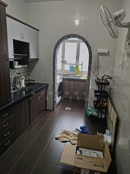 Apartment for Rent at Sri Tanjung - Muhammad Taufeeq - Kitchen - PropertyGuru.com.my