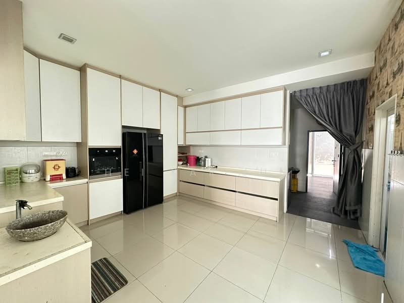 Terraced House for Sale in Bandar Teknologi Kajang (Kajang) - Hei Kar Jun - Kitchen - PropertyGuru.com.my