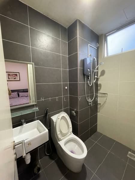 Service Residence for Rent at Sky Habitat - Daniel Yong - Bathroom - PropertyGuru.com.my