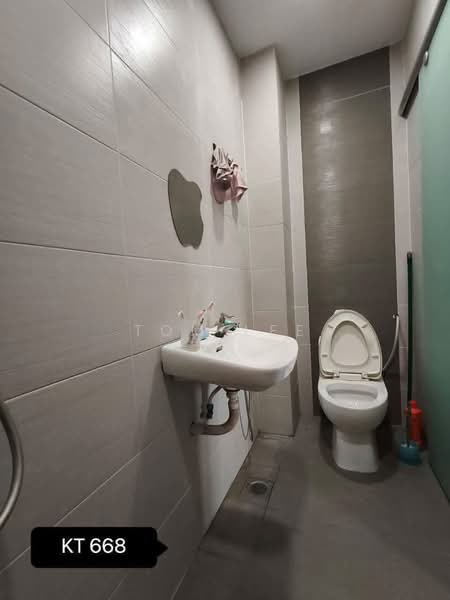 2-storey Terraced House for Sale in Port Klang (Pelabuhan Klang) (Selangor) - Tom Lee - PropertyGuru.com.my