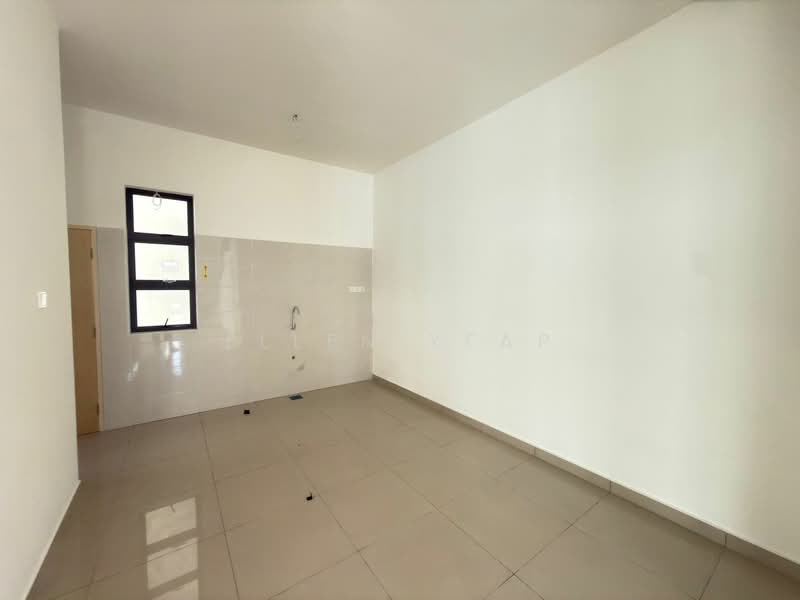Cluster House for Sale in Johor Bahru (Johor) - Ellen Yeap - Kitchen - PropertyGuru.com.my