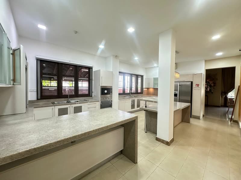 Bungalow for Rent in Damansara Idaman (Petaling Jaya) - Ryan Soo - Kitchen - PropertyGuru.com.my
