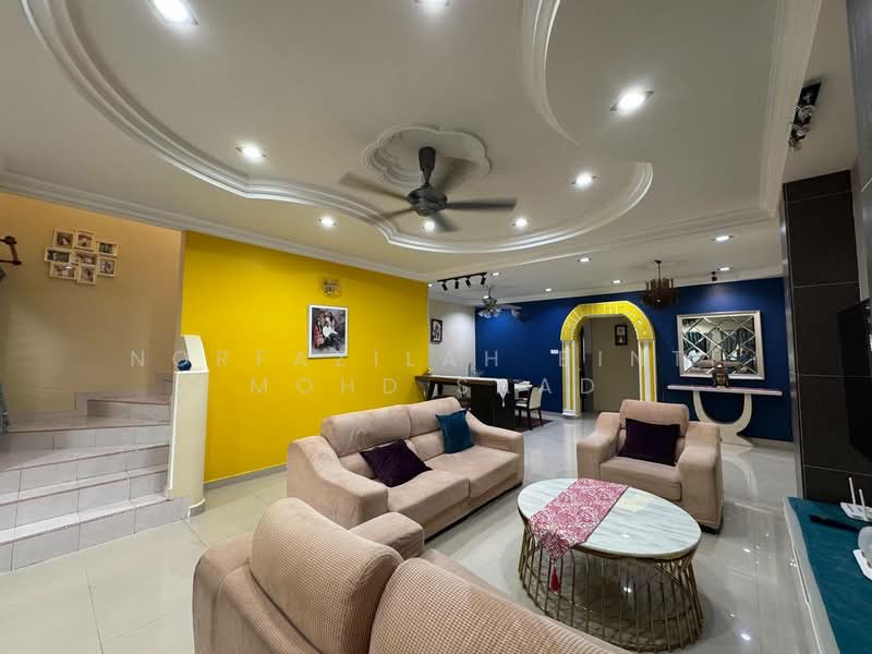 Rumah Teres 2 Tingkat untuk Dijual di Seksyen 23 (Shah Alam) - Norfazilah Binti Mohd Saad - Living Room - PropertyGuru.com.my