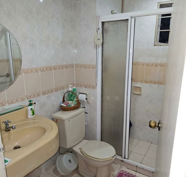 Condominium for Sale at Astana Putra - Alicia Soo - Bathroom - PropertyGuru.com.my