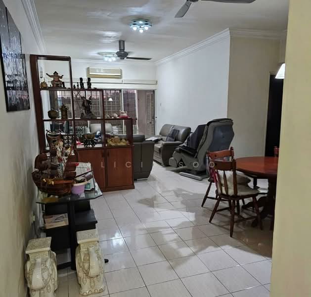 Condominium for Sale at Astana Putra - Alicia Soo - Living Room - PropertyGuru.com.my