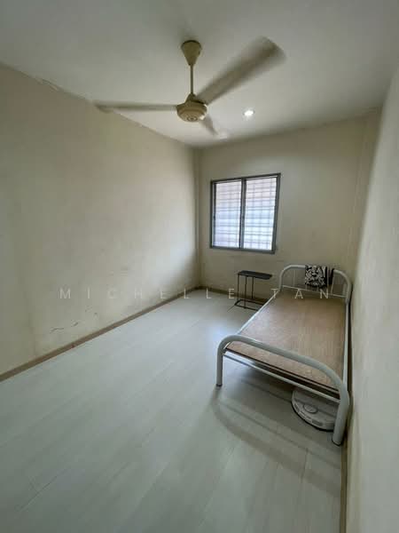 Flat for Sale at Inai - Michelle Tan - Bedroom - PropertyGuru.com.my