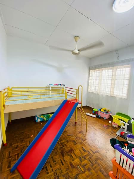 Rumah Teres 2 Tingkat untuk Dijual di Bandar Kinrara Seksyen 1 (Bandar Kinrara) - Nur Alia Omar - Bedroom - PropertyGuru.com.my