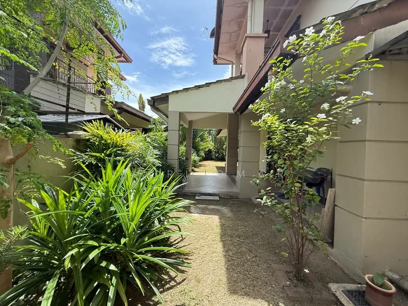 Semi-Detached House for Sale in Taman Setia 2 (Balakong) - Fazri Omar - Exterior - PropertyGuru.com.my