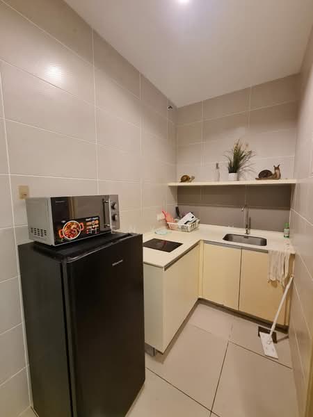 Service Residence for Rent at 3 Elements - Sheny Yow - Kitchen - PropertyGuru.com.my