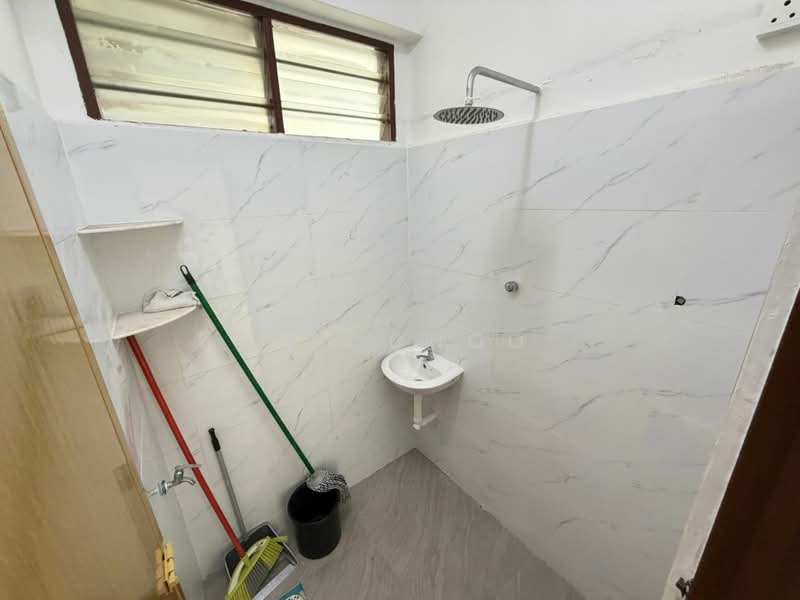 Apartment for Sale at Turquoise Apartment - Jen Choo - Bathroom - PropertyGuru.com.my