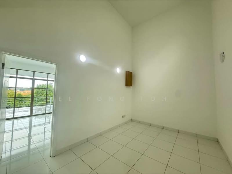 2-storey Terraced House for Sale in Bandar Dato Onn (Tebrau) - Ee Fong Toh - PropertyGuru.com.my