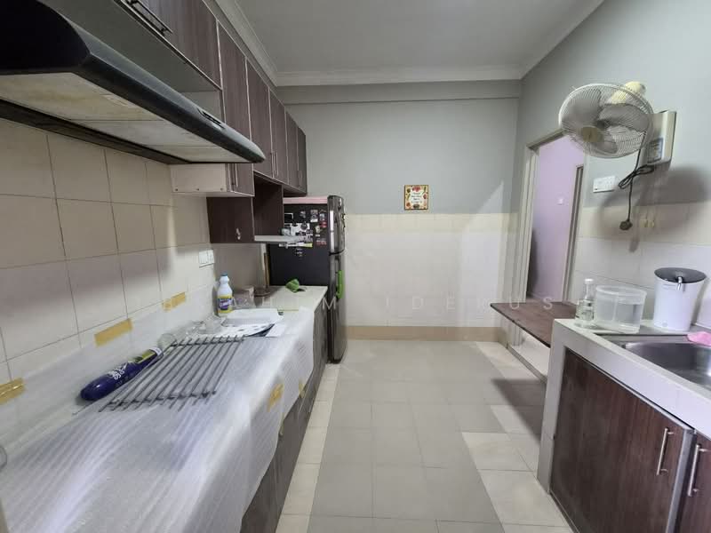 Apartment for Sale at Gardenville Townvilla - Ibrahim Iderus - Kitchen - PropertyGuru.com.my