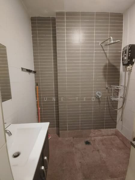 Service Residence for Rent at Palazio - June Teo - Bathroom - PropertyGuru.com.my