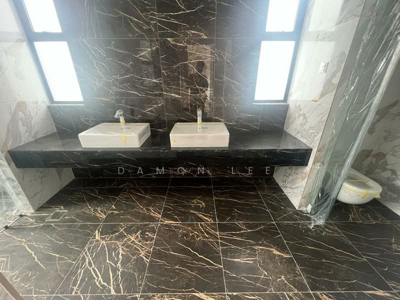 Rumah Banglo untuk Disewa di Cyberjaya (Selangor) - Damon Lee - Bathroom - PropertyGuru.com.my