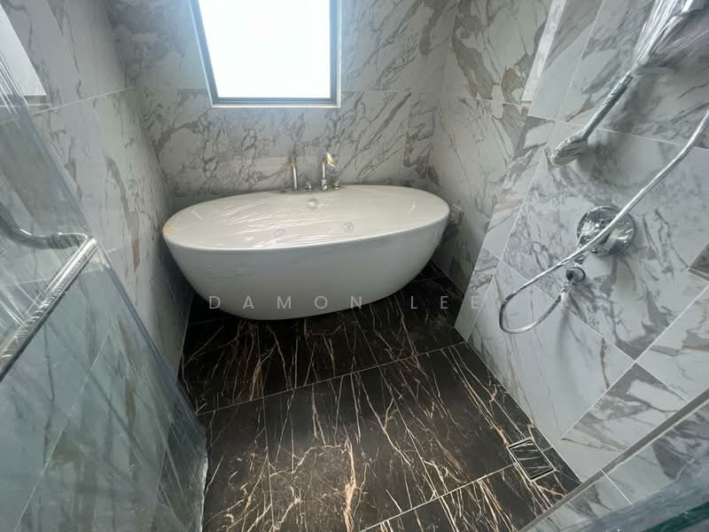 Rumah Banglo untuk Disewa di Cyberjaya (Selangor) - Damon Lee - Bathroom - PropertyGuru.com.my