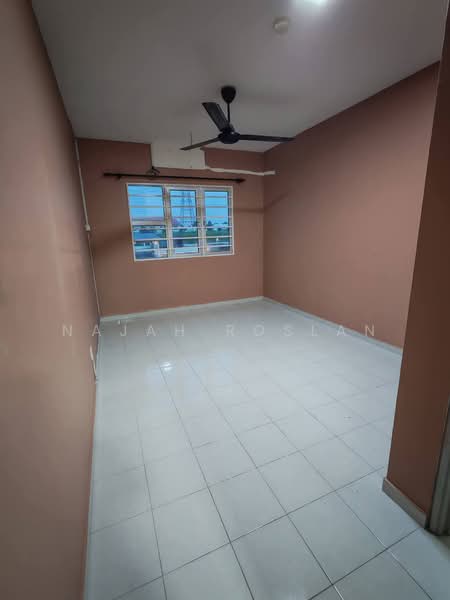 Apartment for Rent at Pangsapuri Aranda - Najah Roslan - PropertyGuru.com.my
