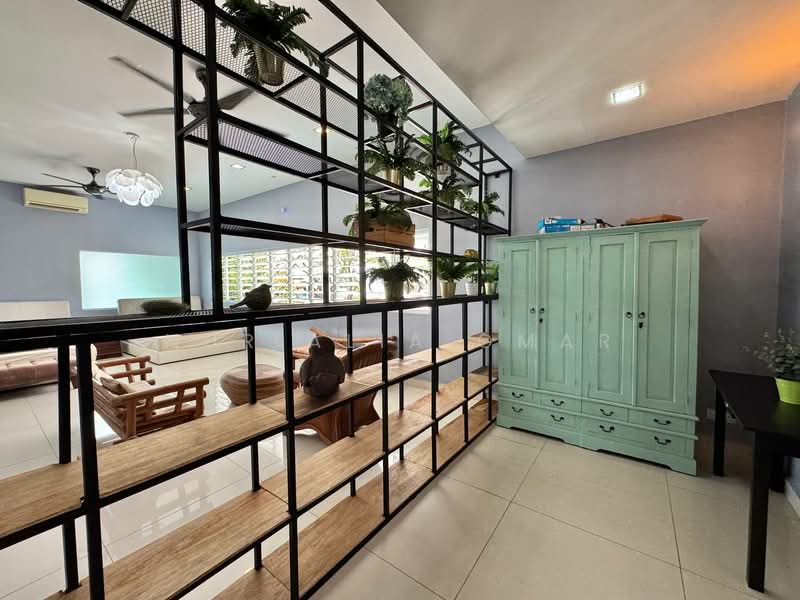 Semi-Detached House for Sale in Shah Alam (Selangor) - Nur Alia Omar - Living Room - PropertyGuru.com.my