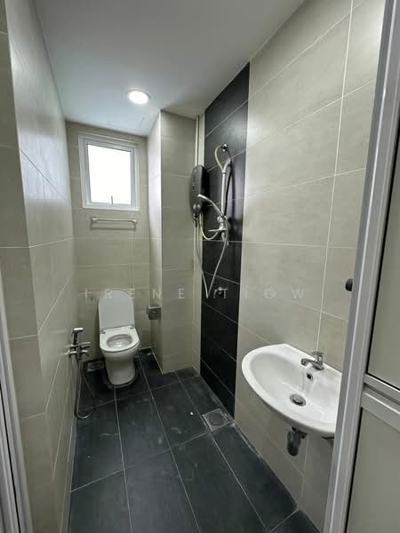 Service Residence for Sale at Pinnacle Sri Petaling - Irene Tiow - Bathroom - PropertyGuru.com.my