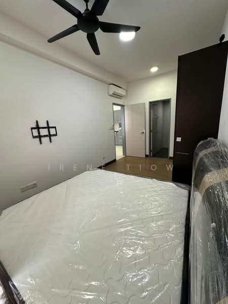 Service Residence for Sale at Pinnacle Sri Petaling - Irene Tiow - Bedroom - PropertyGuru.com.my