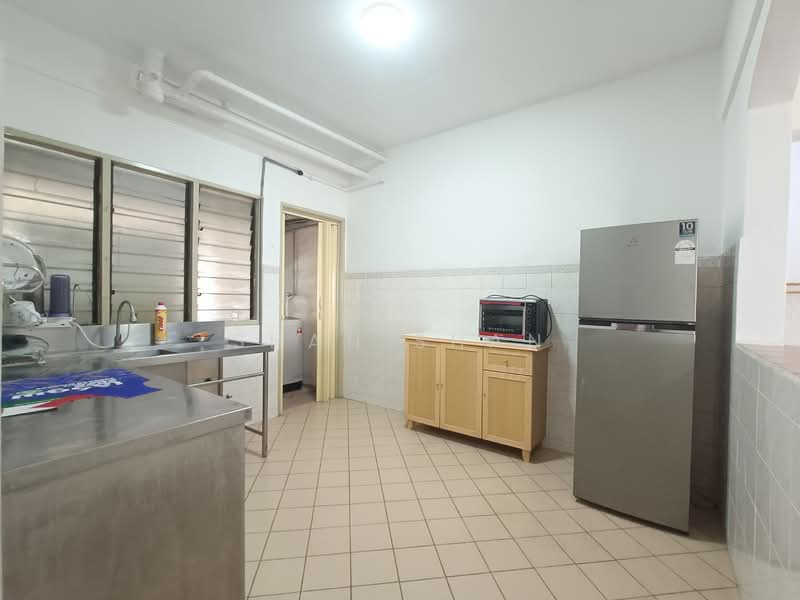Kondominium untuk Disewa di Vista Komanwel A - Shan Shan - Kitchen - PropertyGuru.com.my
