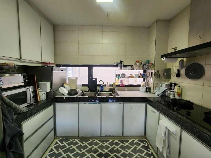 3-storey Terraced House for Sale in Cyberjaya (Selangor) - Adibah Salim - Kitchen - PropertyGuru.com.my