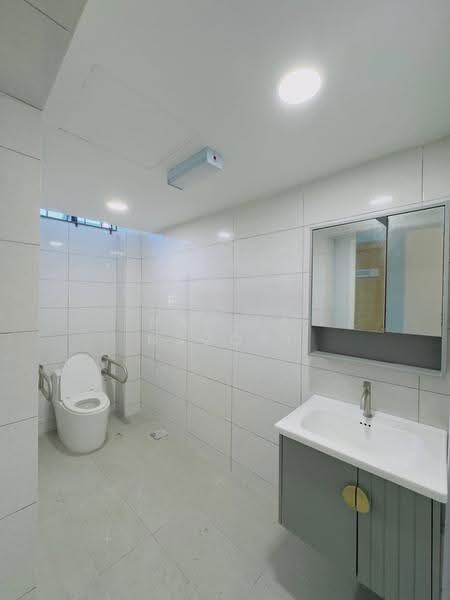 Shop / Office for Sale in Kota Bharu (Kelantan) - Nabila Nazori - Bathroom - PropertyGuru.com.my