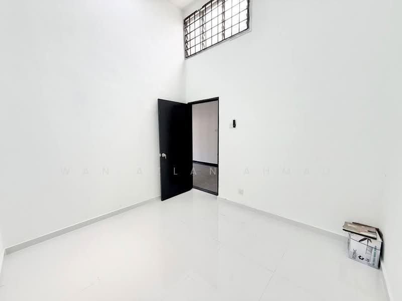 1-storey Terraced House for Sale in Taman Nilai Perdana (Nilai) - Wan Azlan Ahmad - PropertyGuru.com.my