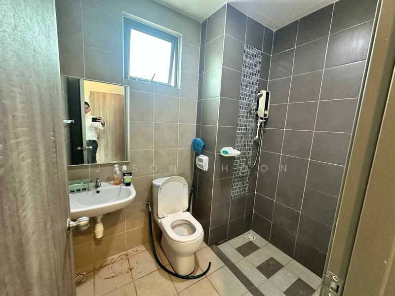 Kondominium untuk Disewa di Tree Sparina - Jason Phoon - Bathroom - PropertyGuru.com.my
