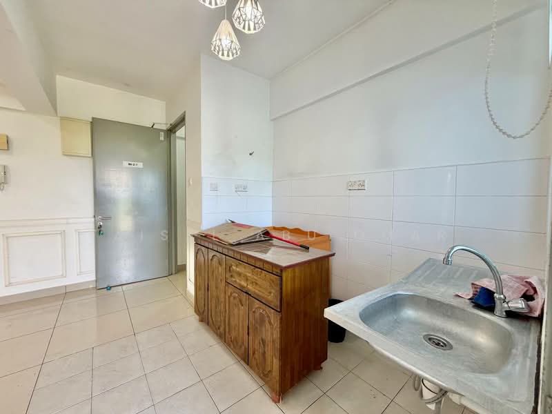 Apartment for Sale at Putra 1 - Faisal Abu Omar - Kitchen - PropertyGuru.com.my