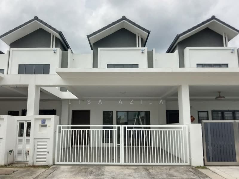 2-storey Terraced House for Sale in Bandar Sri Sendayan (Negeri Sembilan) - Lisa Azila - Exterior - PropertyGuru.com.my