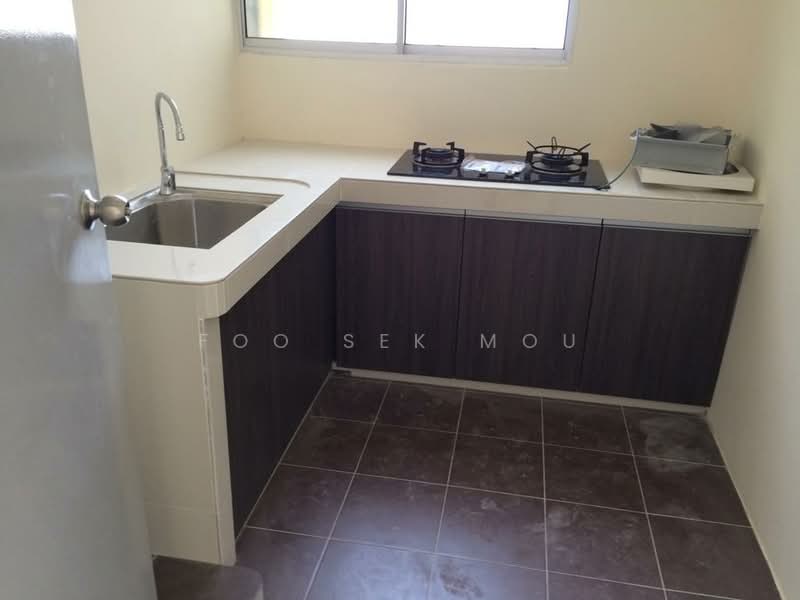 Service Residence for Sale at KL Traders Square - Foo Sek Mou - Kitchen - PropertyGuru.com.my