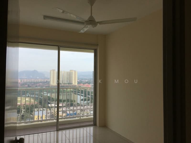Service Residence for Sale at KL Traders Square - Foo Sek Mou - Balcony - PropertyGuru.com.my