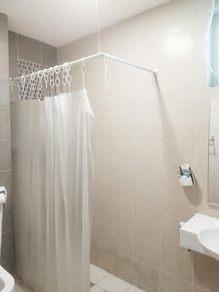 Kondominium untuk Disewa di Tree Sparina - Jason Phoon - Bathroom - PropertyGuru.com.my