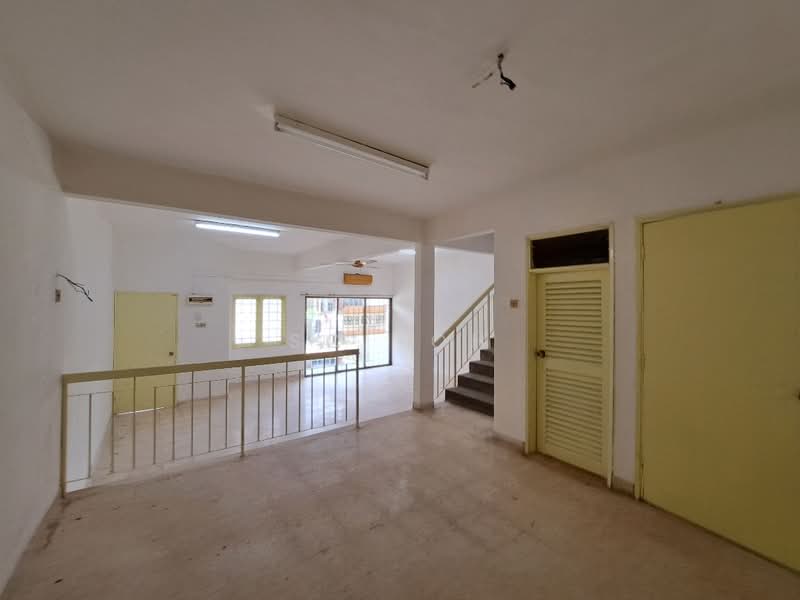 Terraced House for Sale in Jalan Klang Lama (Old Klang Road) (Kuala Lumpur) - SC Toh - Interior - PropertyGuru.com.my