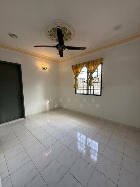 2-storey Terraced House for Sale in Selayang Mulia (Batu Caves) - Shafika Shahidin - PropertyGuru.com.my