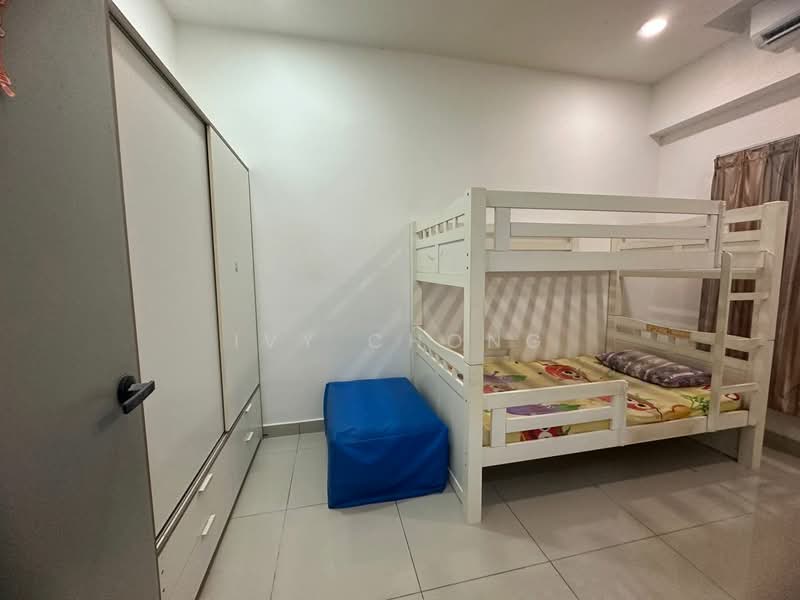 Kondominium untuk Disewa di The Wharf Residence - Ivy Chong - Bedroom - PropertyGuru.com.my
