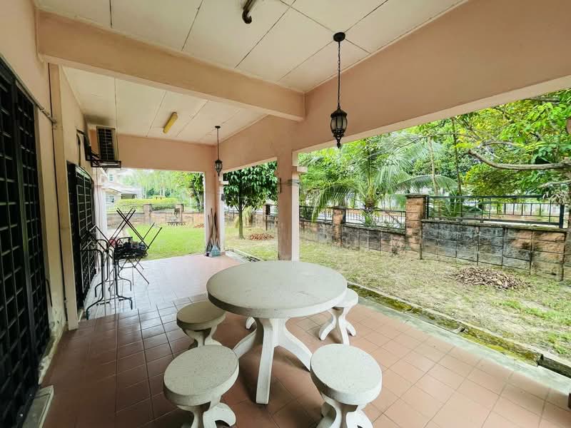 2-storey Terraced House for Sale in Bukit Jelutong (Shah Alam) - Hazwan Hilmi - Exterior - PropertyGuru.com.my