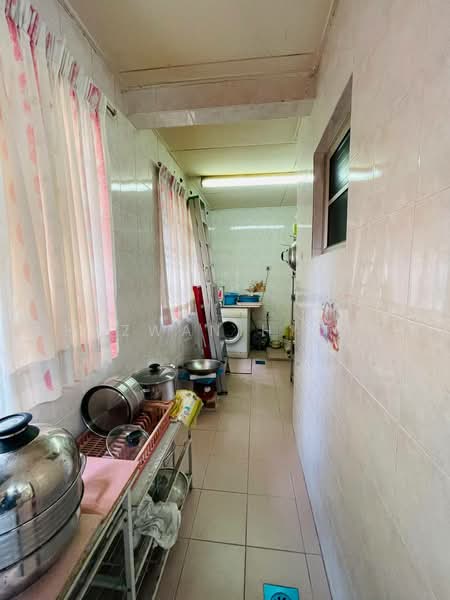 2-storey Terraced House for Sale in Bukit Jelutong (Shah Alam) - Hazwan Hilmi - Kitchen - PropertyGuru.com.my