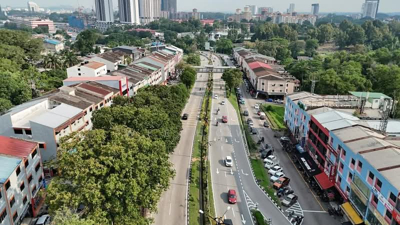 Shop for Sale in Johor Bahru (Johor) - Wee Howe - Exterior - PropertyGuru.com.my