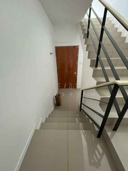Rumah Teres 1.5 Tingkat untuk Disewa di Taman Akasia (Semenyih) - Wesley Fu - Interior - PropertyGuru.com.my