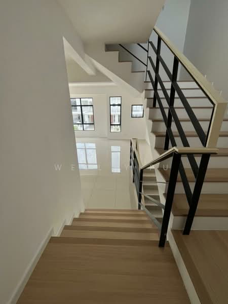 Rumah Teres 1.5 Tingkat untuk Disewa di Taman Akasia (Semenyih) - Wesley Fu - Interior - PropertyGuru.com.my