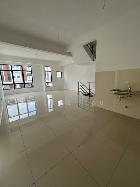 Rumah Teres 1.5 Tingkat untuk Disewa di Taman Akasia (Semenyih) - Wesley Fu - Living Room - PropertyGuru.com.my